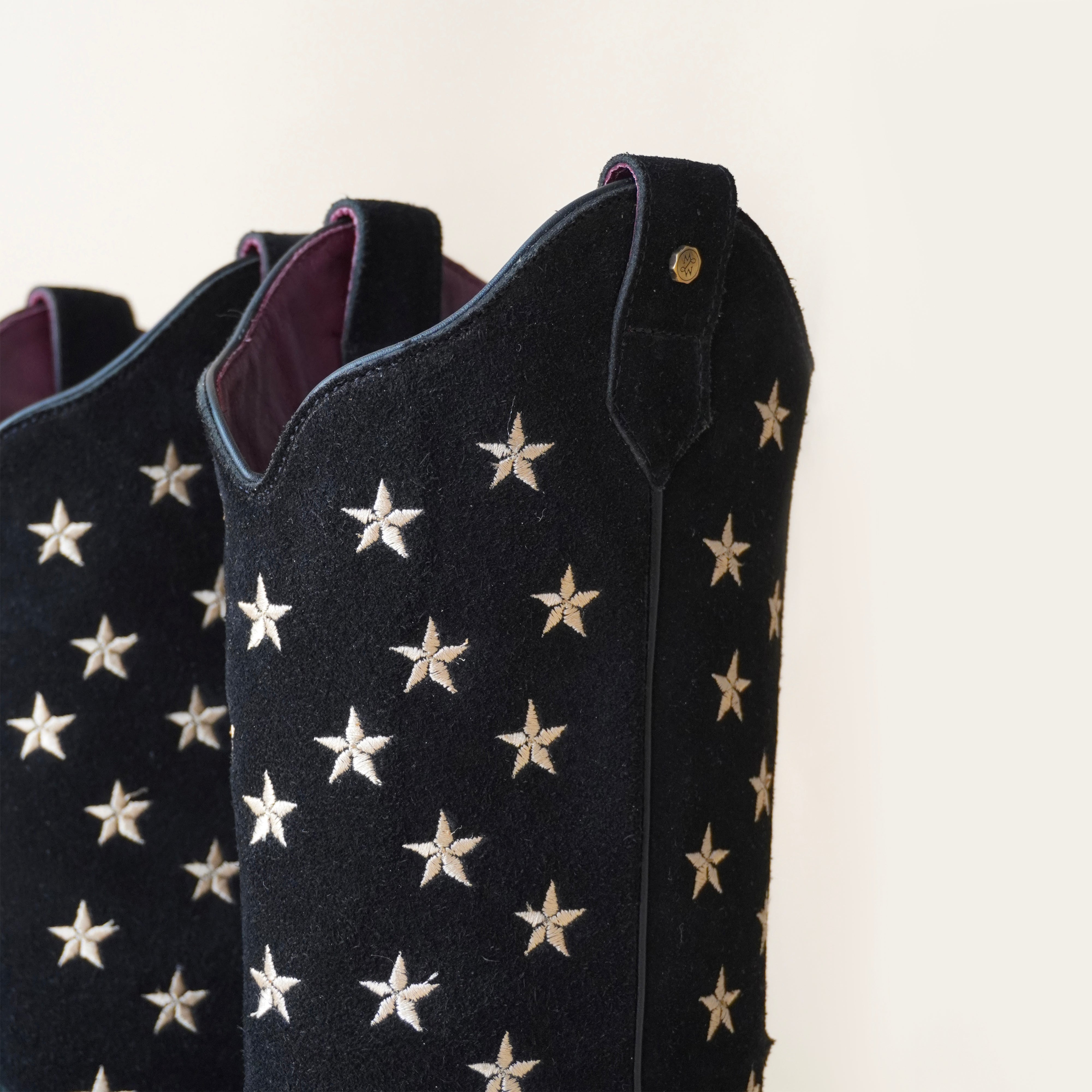 Stars Gamuza Negro
